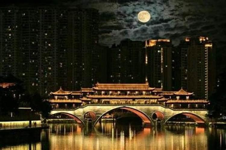成都金融城双塔中秋灯光秀时间