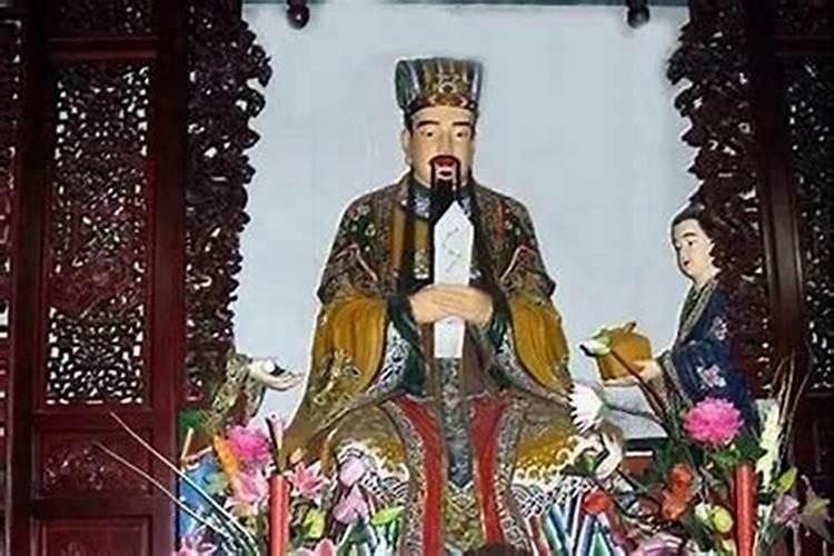 手相算命准还是八字准,手纹算命准确吗
