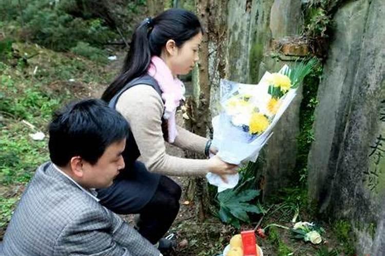 清明节如何称呼己故之人？