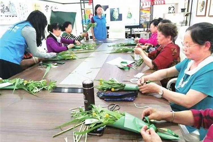 属虎的和什么相克相生,老虎跟什么生肖相冲吗