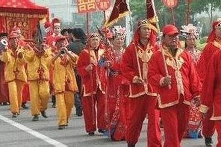 梦见自己在古代结婚的预兆