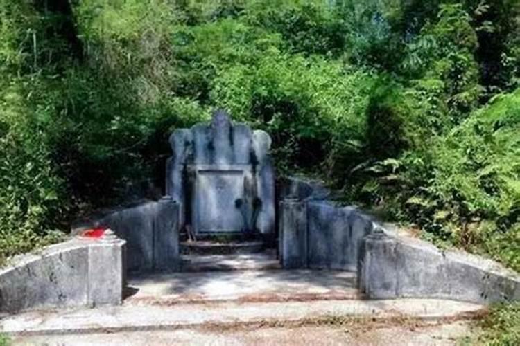探秘祖坟旁水井的风水奥秘